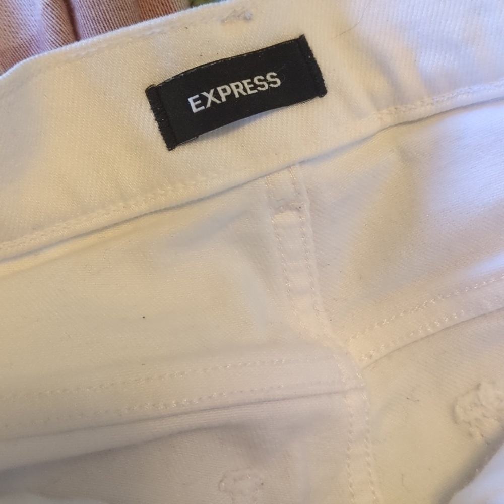 Express White Butron Fly Super High Waist Mom Jean - Picture 5 of 6